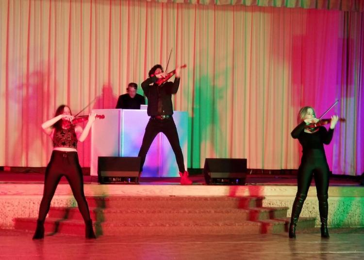 Resized952019022395211045951551